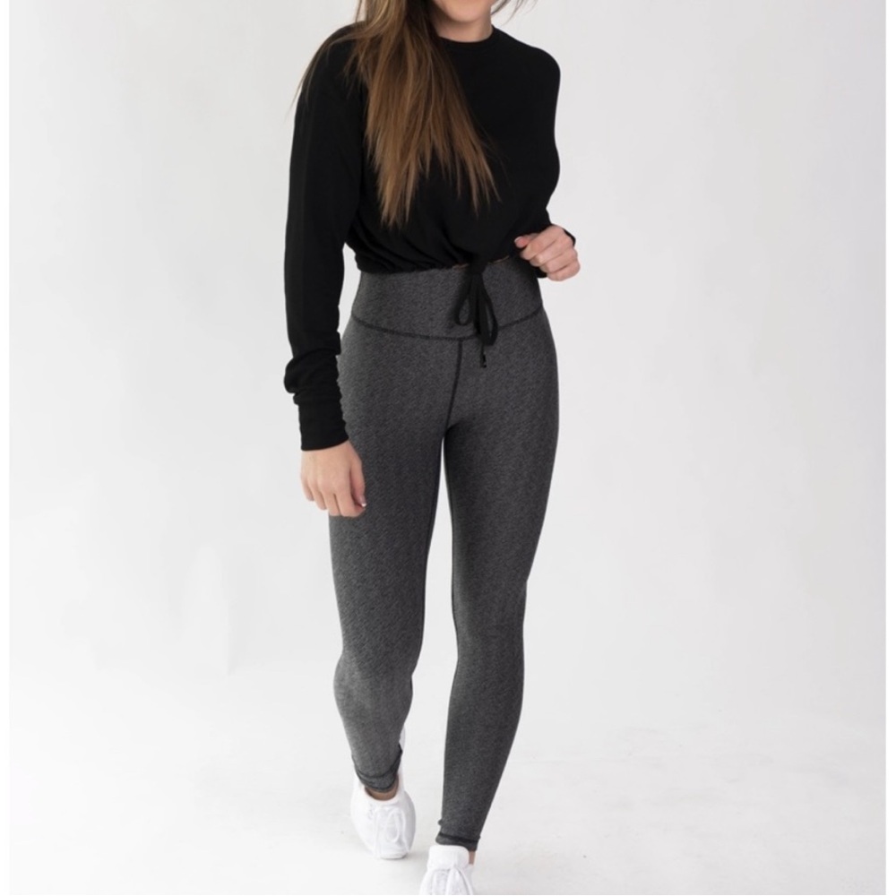 Ptula Anna leggings in size medium in good condition